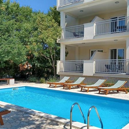 Apartmani Ivica 크르크 외부 사진