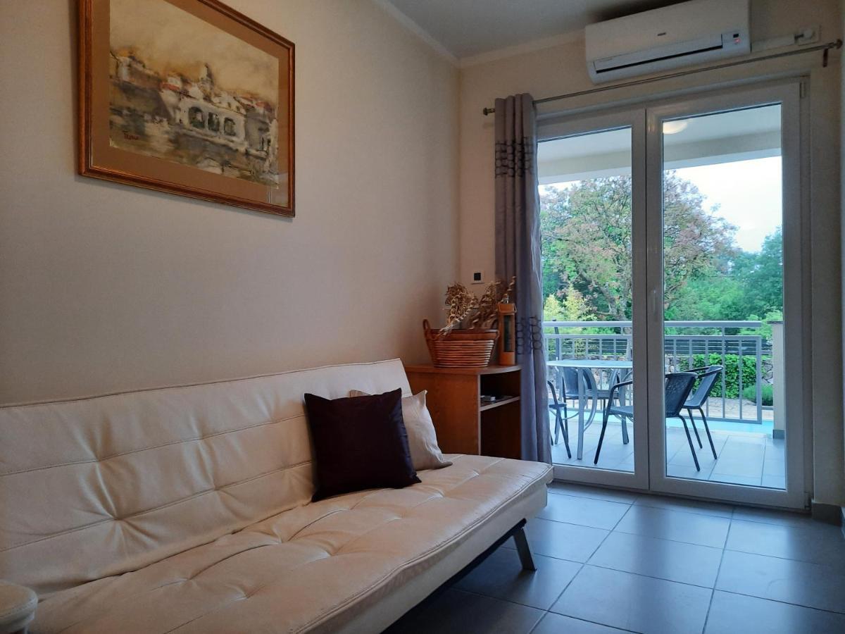 Apartmani Ivica 크르크 외부 사진