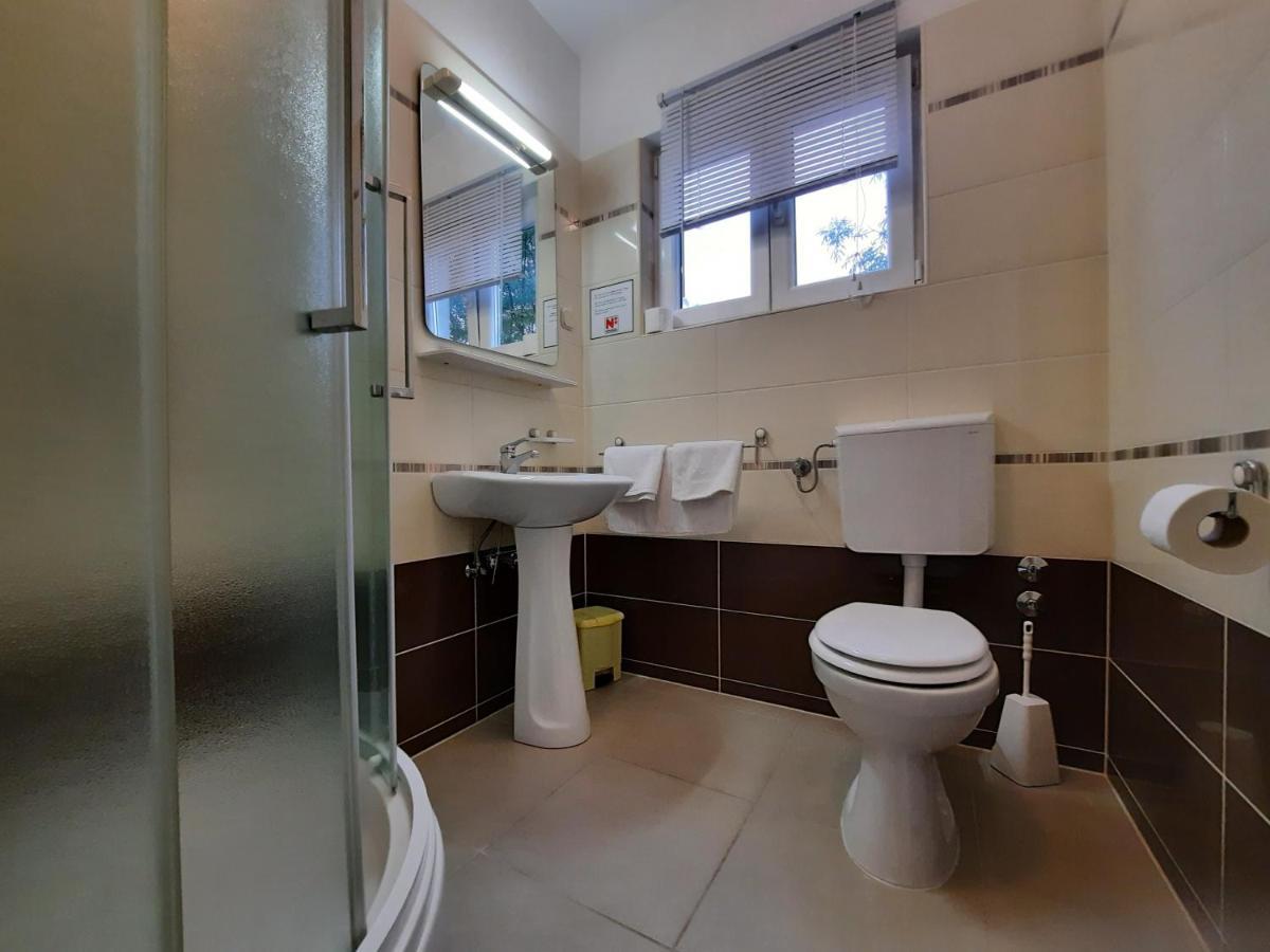 Apartmani Ivica 크르크 외부 사진