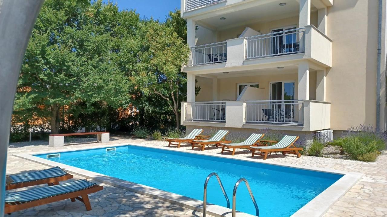 Apartmani Ivica 크르크 외부 사진