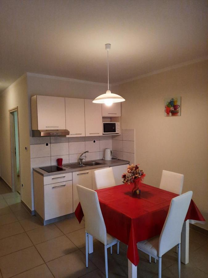 Apartmani Ivica 크르크 외부 사진