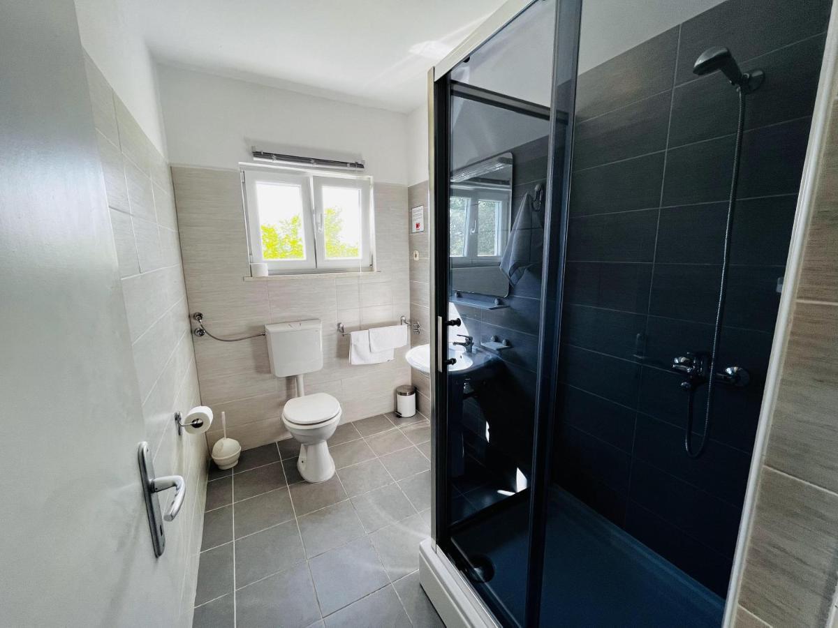 Apartmani Ivica 크르크 외부 사진