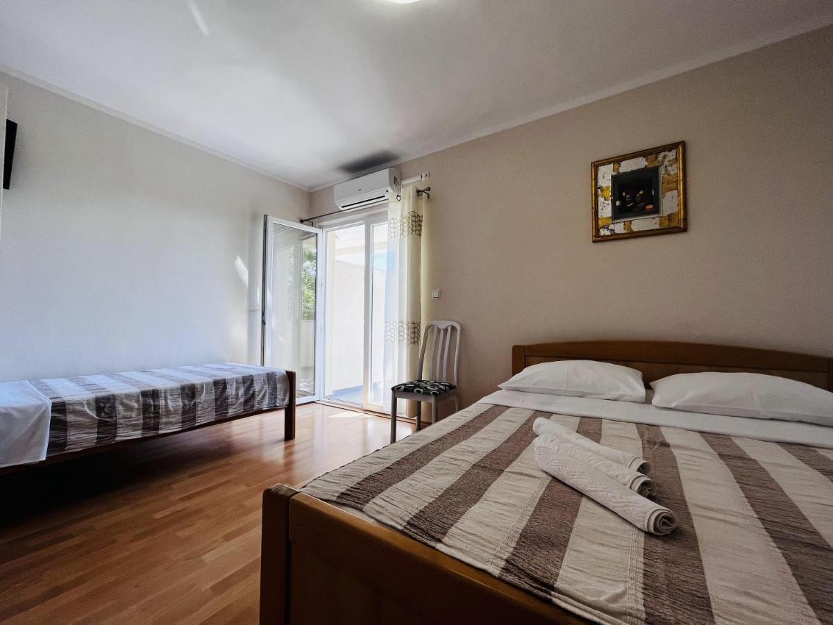 Apartmani Ivica 크르크 외부 사진