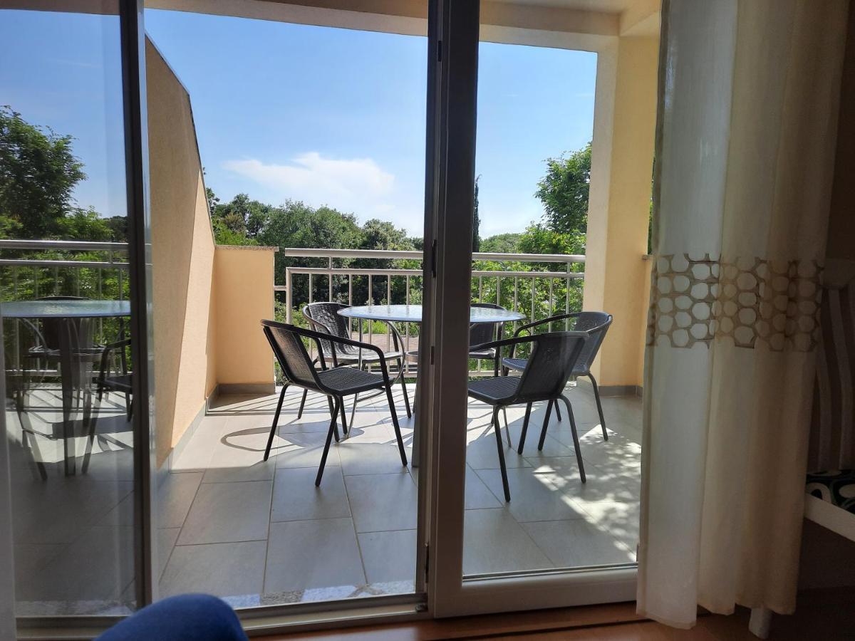 Apartmani Ivica 크르크 외부 사진