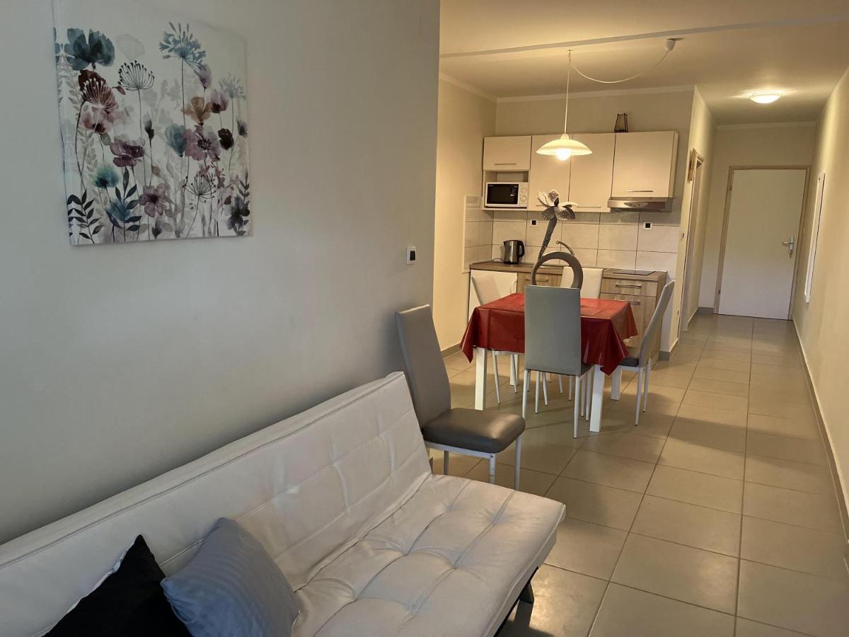 Apartmani Ivica 크르크 외부 사진